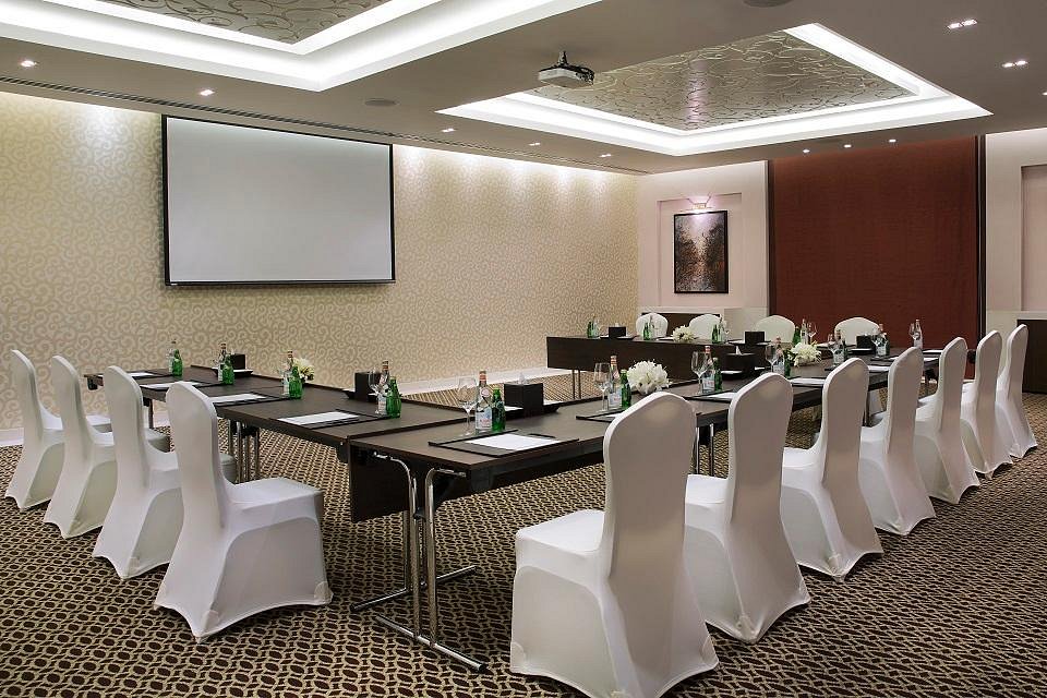 salalah meeting room